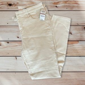 Syle & Co Ivory Pants NEW WITH TAGS